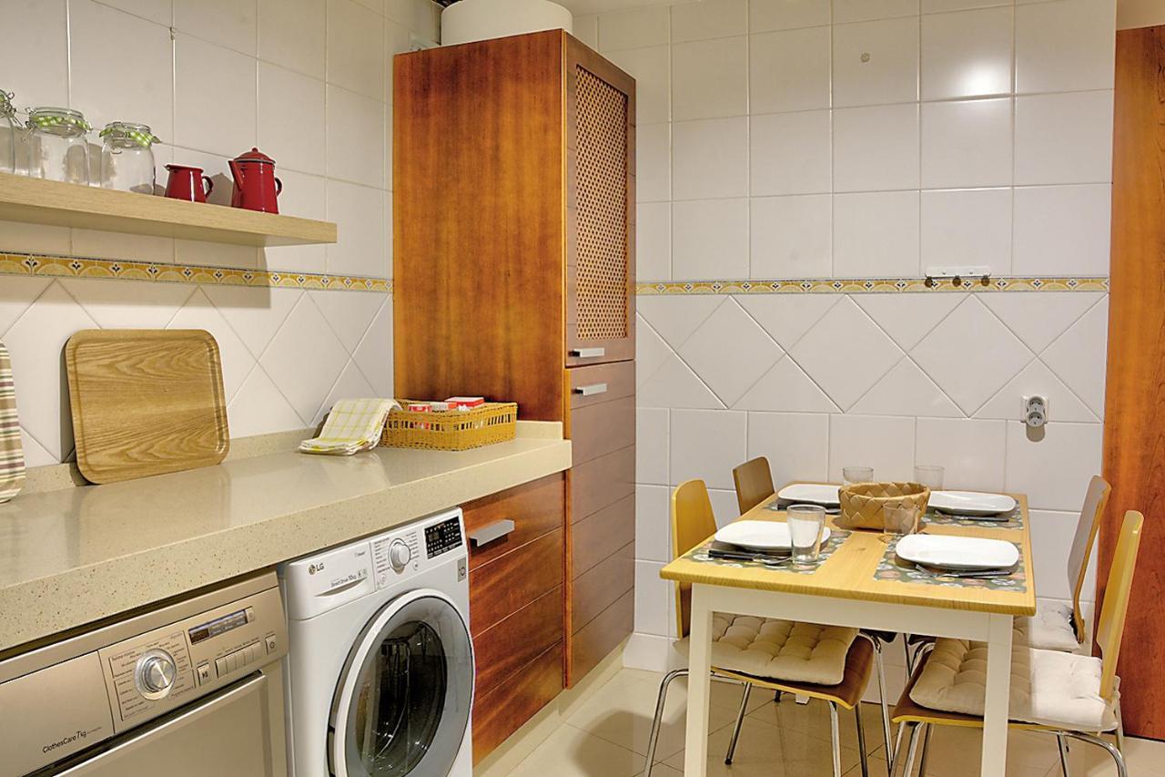 San Bernardo Family Apartment إشبيلية المظهر الخارجي الصورة