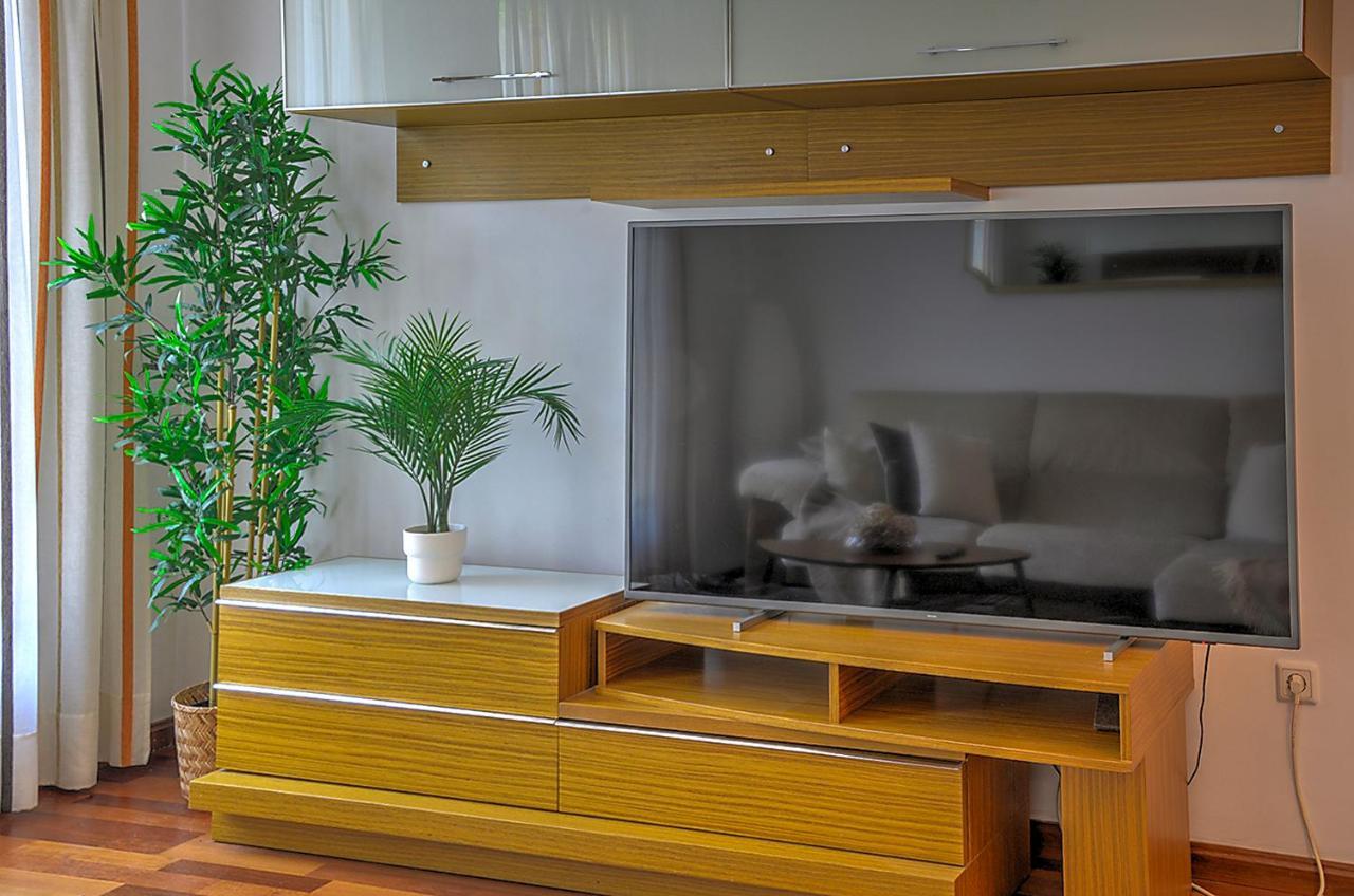 San Bernardo Family Apartment إشبيلية المظهر الخارجي الصورة