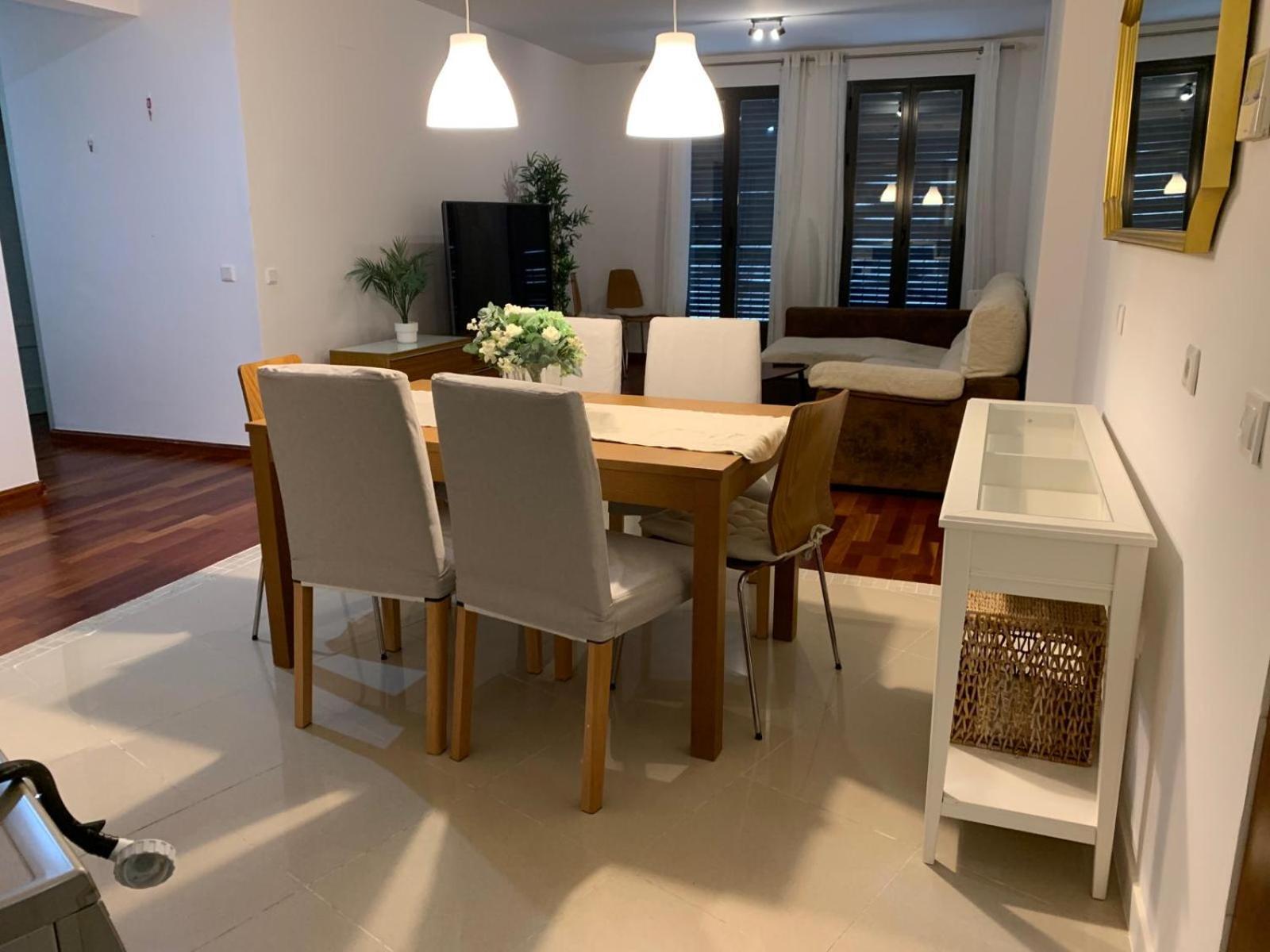 San Bernardo Family Apartment إشبيلية المظهر الخارجي الصورة